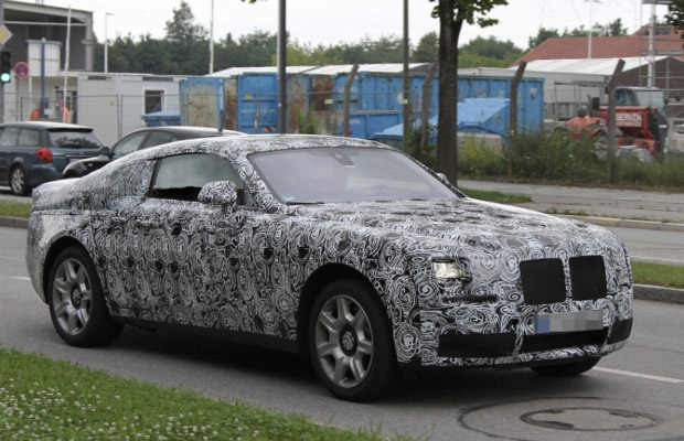 Rolls Royce Ghost Coupe Fastback testing spyshots