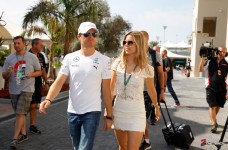 Abu-Dhabi-grand-prix-2014-Yas-Marina-circuit-Mercedes-AMG-F1-Lewis-Hamilton-Nico-Rosberg-14