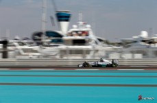 Abu-Dhabi-grand-prix-2014-Yas-Marina-circuit-Mercedes-AMG-F1-Lewis-Hamilton-Nico-Rosberg-22