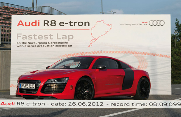 Audi R8 e-tron record lap Nurburgring 8min9sec099