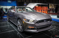 Ford Mustang Convertible 2015 Autosalon Geneve 2014-1